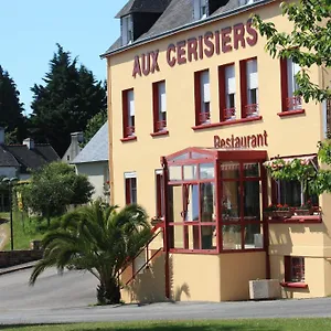 https://hotel-aux-cerisiers.inbrittany.com